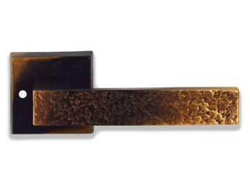 ONDA - Bronze door handle on rose by GIARA ART DESIGN-BRONZE - view 2